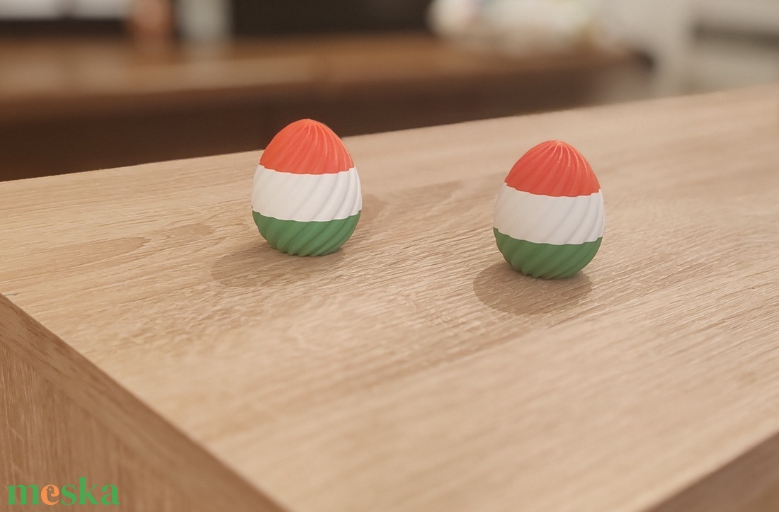 Húsvéti tojások Nemzeti színben - ünnepi díszek, dekorációk - húsvéti díszek és dekorációk - húsvéti tojásfadíszek - Meska.hu