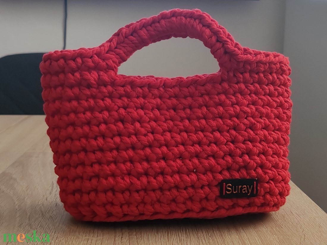 Horgolt kézi táska Piros - táska & tok - kézitáska & válltáska - kézitáska - Meska.hu