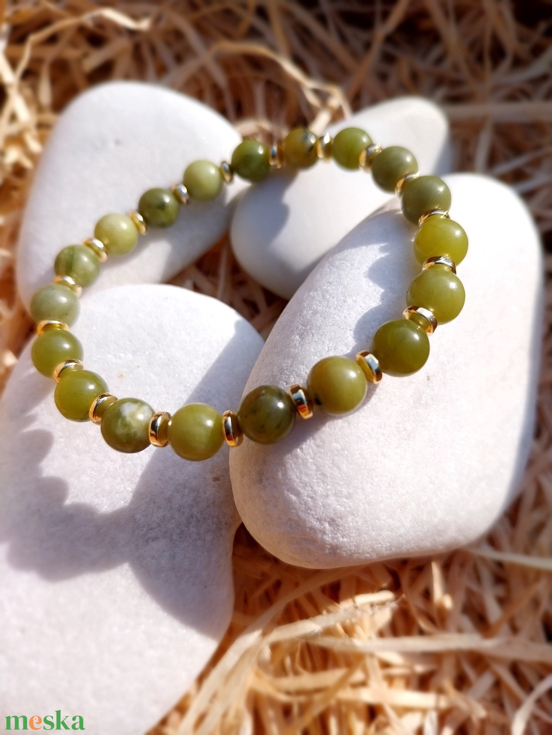 Peridot és arany hematit 6 mm-es karkötő - ékszer - karkötő - gyöngyös karkötő - Meska.hu Peridot és arany hematit 6 mm-es karkötő - ékszer - karkötő - gyöngyös karkötő - Meska.hu
