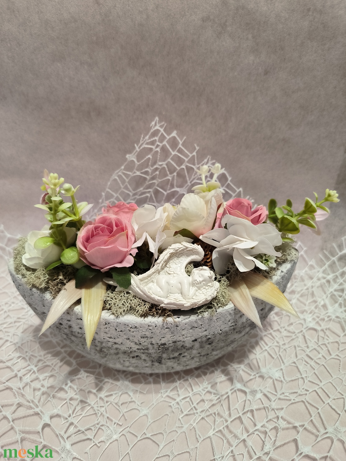 Kegyeleti sírdísz szem alakú kő kaspóban - otthon & életmód - vallás - temetkezési tárgy - sírdísz, kegyeleti dísz - Meska.hu