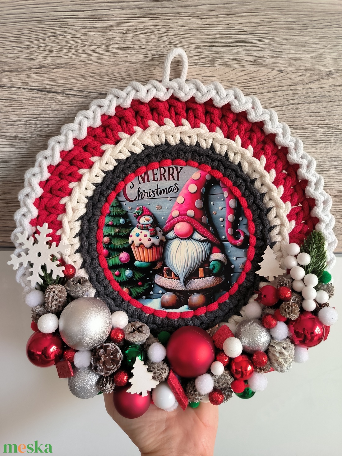 Karácsonyi horgolt ajtódísz  - karácsony - karácsonyi lakásdekoráció - karácsonyi ajtódíszek - Meska.hu
