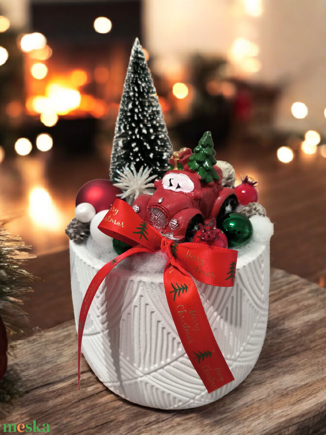 Kisautós karácsonyi asztali dekoráció  - karácsony - karácsonyi lakásdekoráció - ünnepi asztaldekoráció - Meska.hu