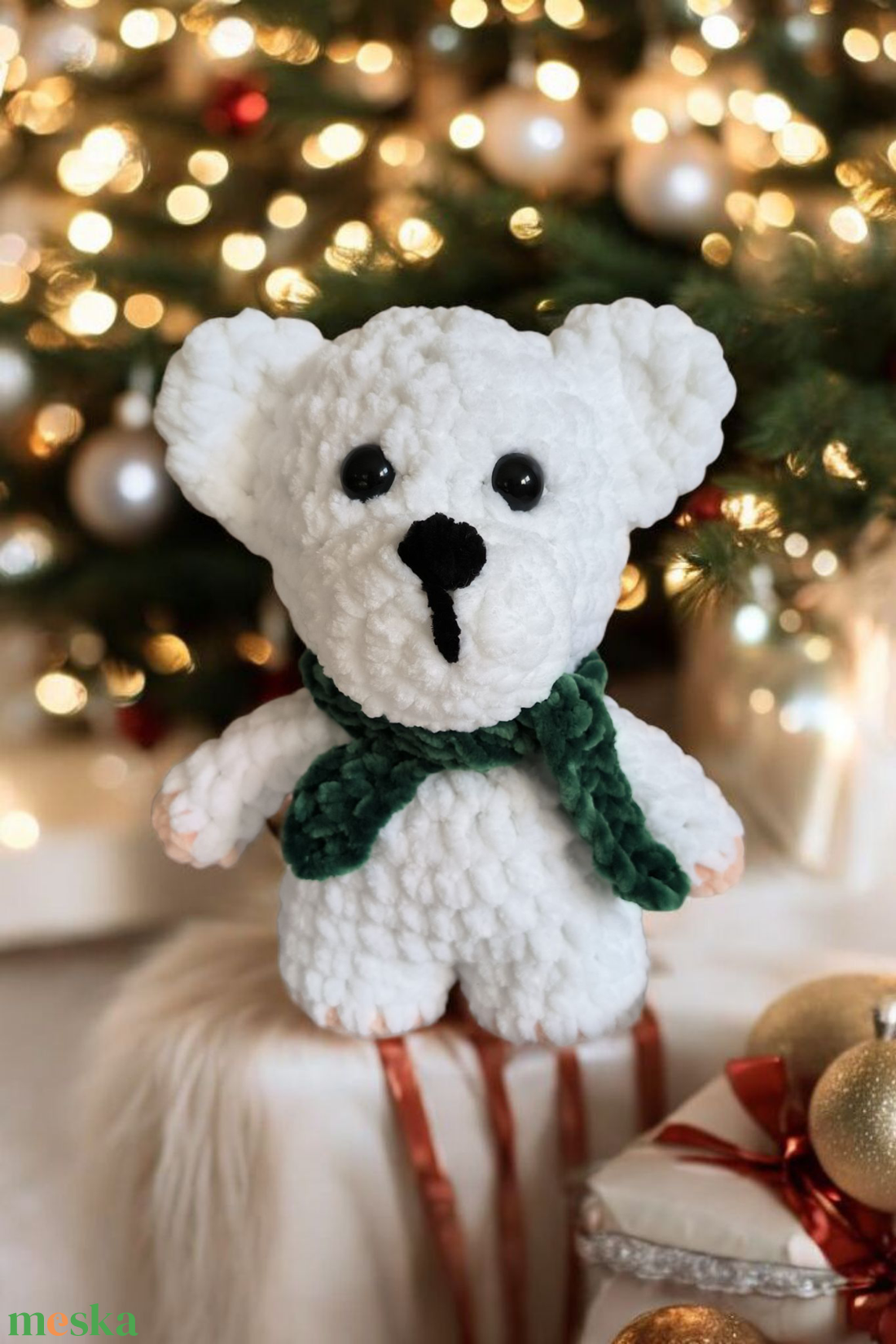 Horgolt plüss jegesmackó kicsi - karácsony - mikulás - mikulás ajándékok - Meska.hu
