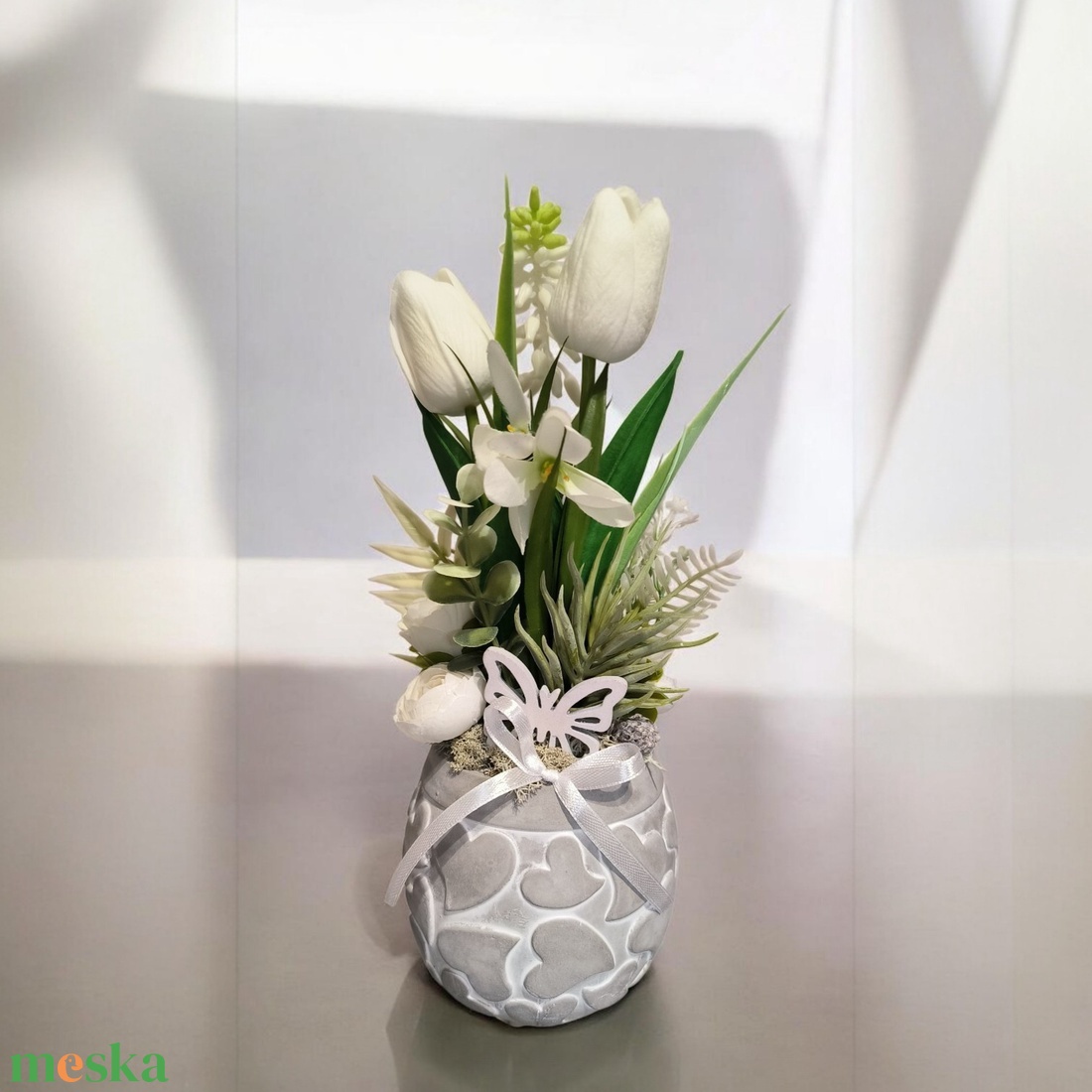 Tulipános asztaldísz - otthon & életmód - virágdekoráció - virágdíszek - asztali virágdísz - Meska.hu