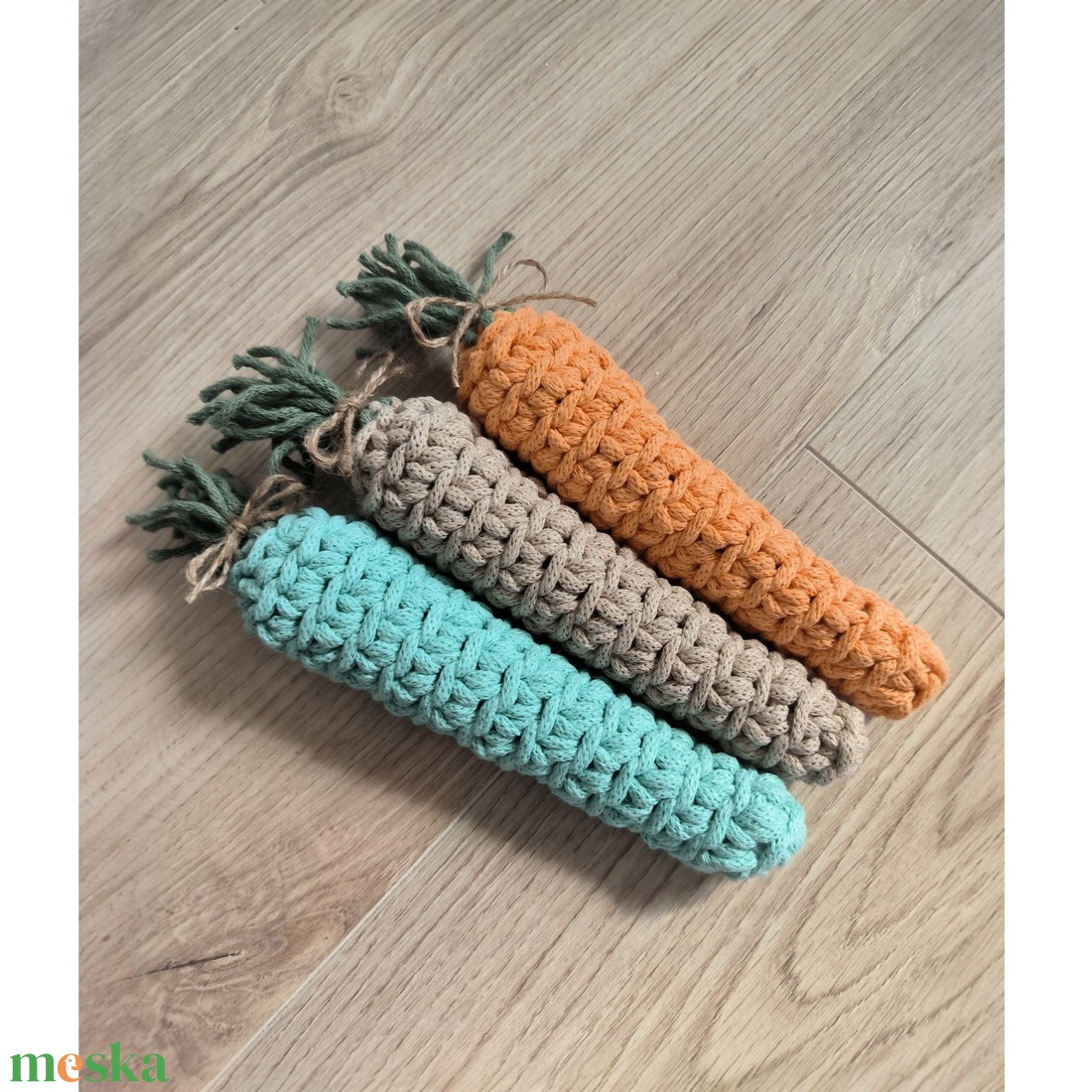 Horgolt répa dekoráció - ünnepi díszek, dekorációk - húsvéti díszek és dekorációk - húsvéti asztaldíszek - Meska.hu