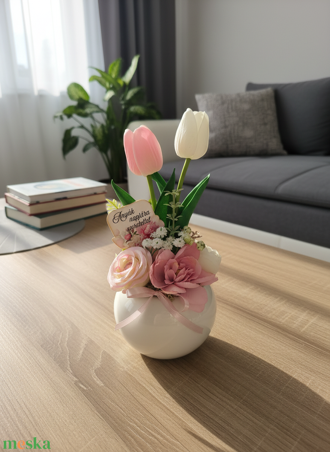 Tulipános asztaldísz Anyák napjára  - otthon & életmód - virágdekoráció - virágdíszek - asztali virágdísz - Meska.hu