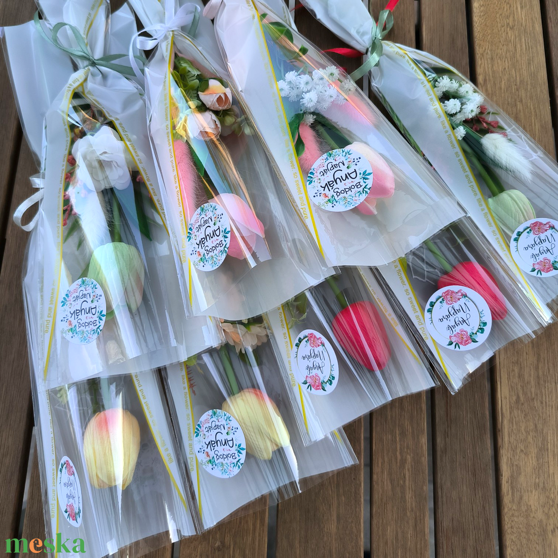 Anyák napi tulipános kedvesség  - otthon & életmód - virágdekoráció - virágok - virágcsokor - Meska.hu