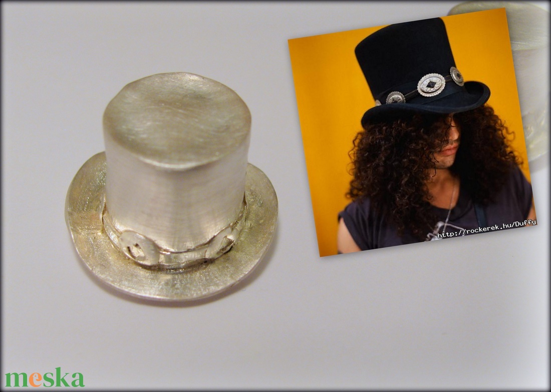 Ezüst Slash cilinder medál - ékszer - nyaklánc - medál - Meska.hu