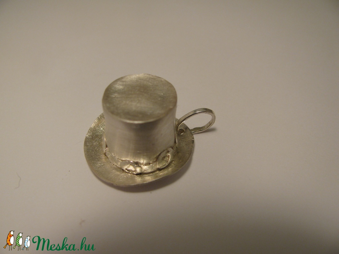 Ezüst Slash cilinder medál -  - Meska.hu