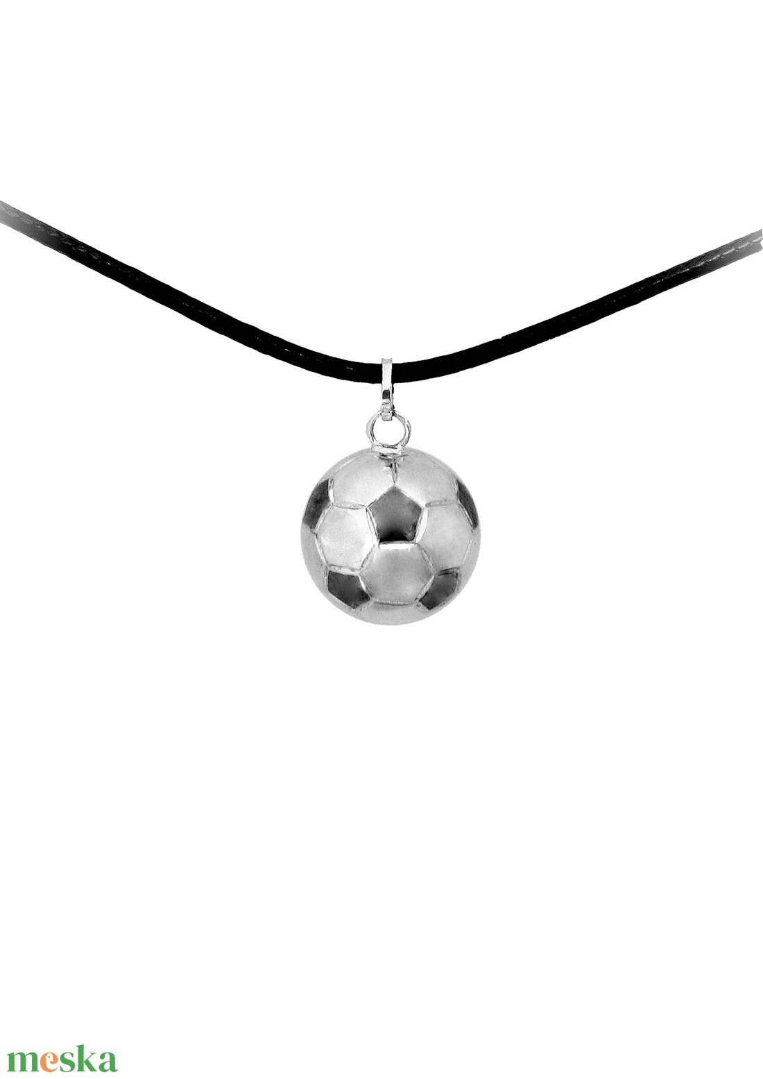 Ezüst focilabda medál - ékszer - nyaklánc - medál - Meska.hu
