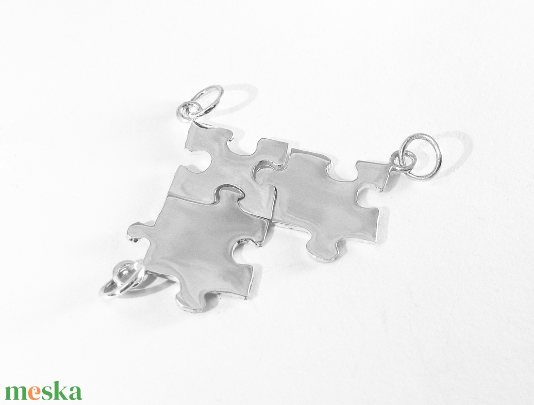 Puzzle, kirakó medál, nyaklánc I. - ékszer - nyaklánc - medálos nyaklánc - Meska.hu Puzzle, kirakó medál, nyaklánc I. - ékszer - nyaklánc - medálos nyaklánc - Meska.hu