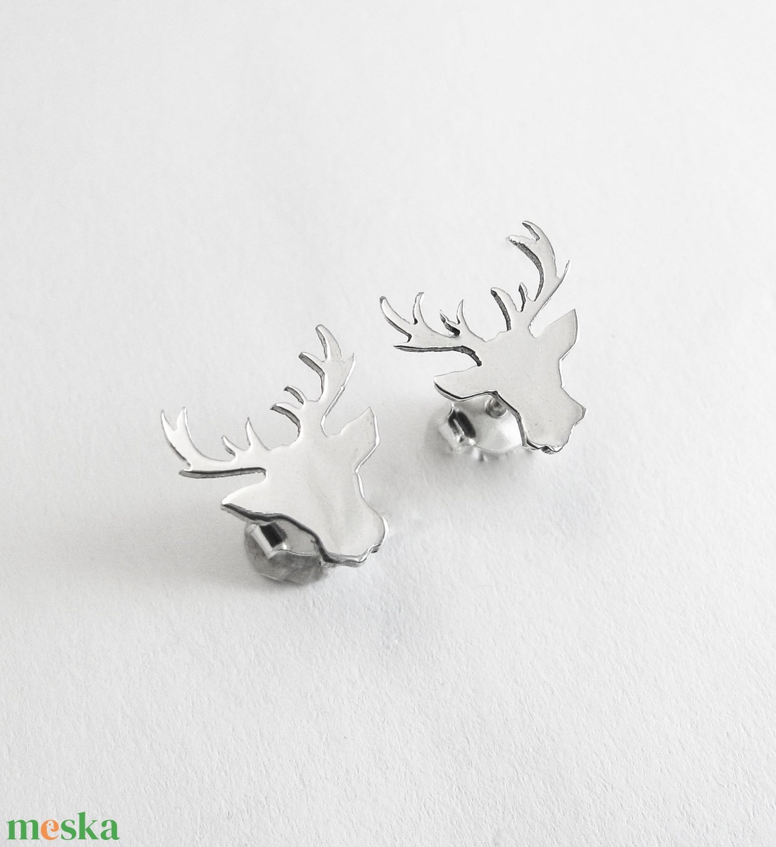 Ezüst szarvas fülbevaló - otthon & életmód - dekoráció - halloween - halloweeni ékszerek - Meska.hu