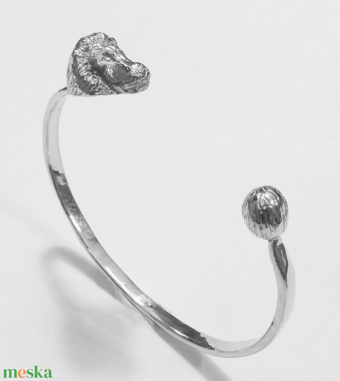 Ezüst oroszlános karkötő, karperec - ékszer - karkötő - karperec - Meska.hu