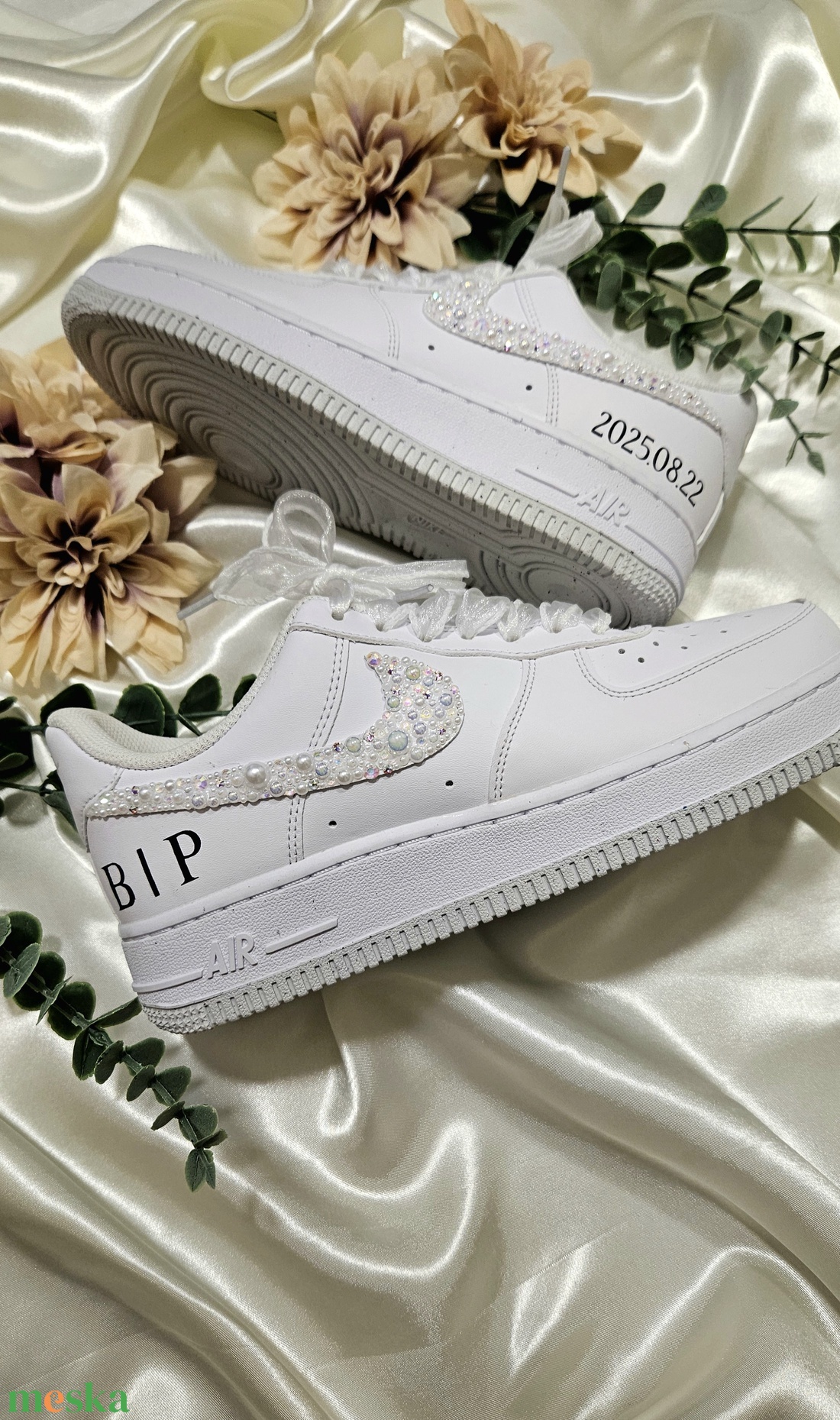 Custom Bride Nike Air Force - Esküvői cipő - esküvő - cipő és cipőklipsz - Meska.hu Custom Bride Nike Air Force - Esküvői cipő - esküvő - cipő és cipőklipsz - Meska.hu