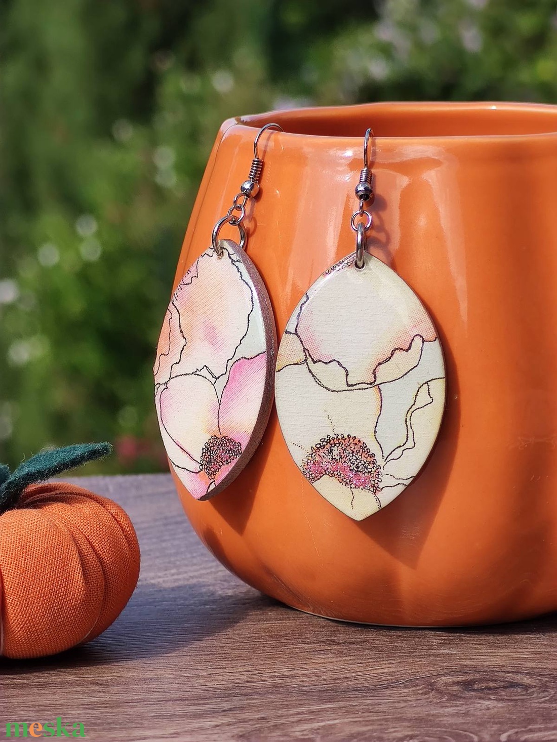 Nyári pink  decoupage fa fülbevaló - ékszer - fülbevaló - lógó csepp fülbevaló - Meska.hu Nyári pink  decoupage fa fülbevaló - ékszer - fülbevaló - lógó csepp fülbevaló - Meska.hu