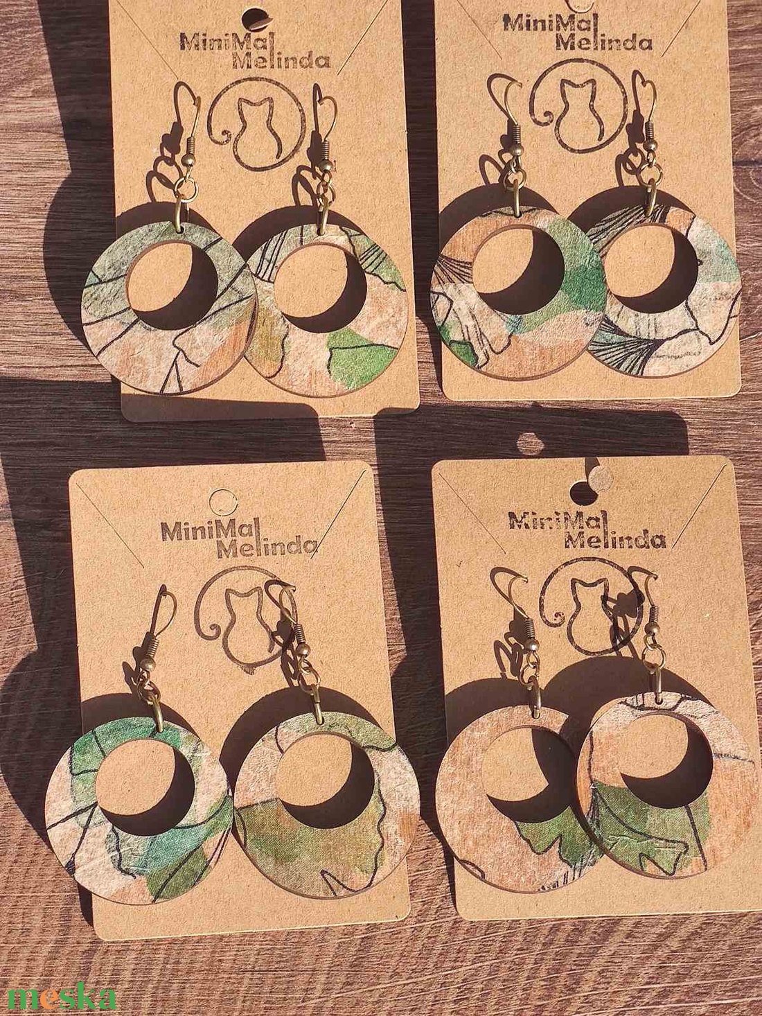 Fa fülbevaló Ginkgo mintával - ékszer - fülbevaló - lógós kerek fülbevaló - Meska.hu