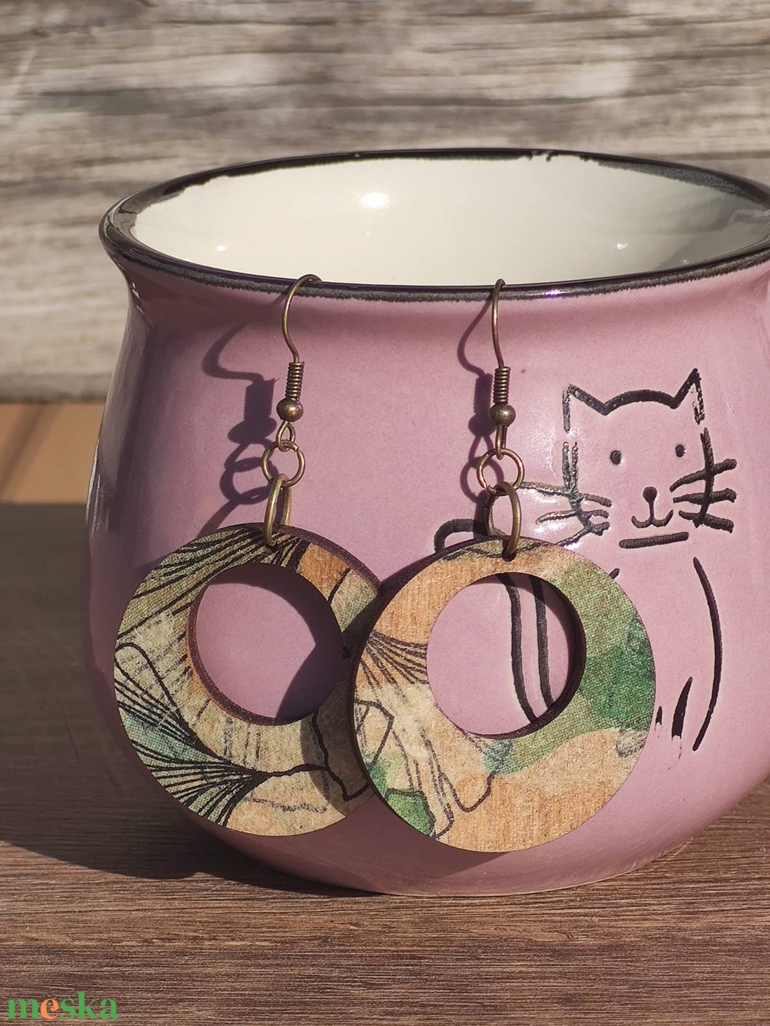 Fa fülbevaló Ginkgo mintával - ékszer - fülbevaló - lógós kerek fülbevaló - Meska.hu