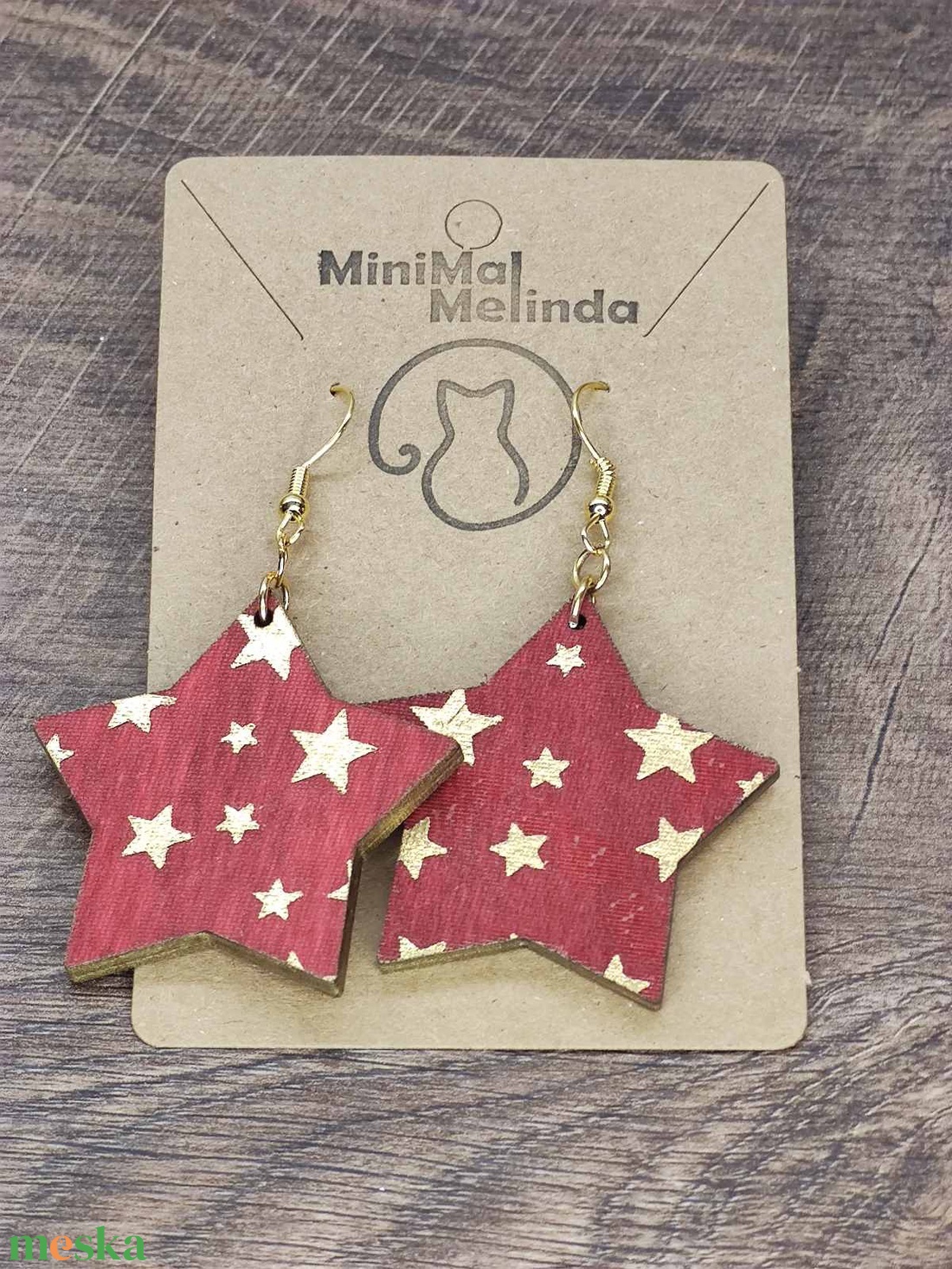 Karácsonyi fülbevaló - fából, csillagokkal - ékszer - fülbevaló - lógós kerek fülbevaló - Meska.hu