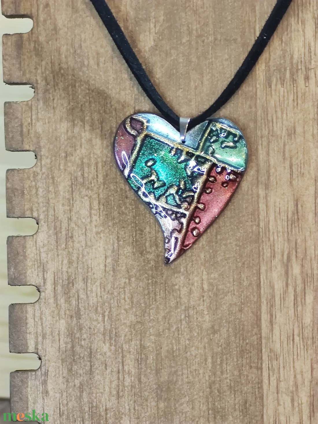 Szívörvény � kézzel készült nyaklánc süthető gyurmából - ékszer - nyaklánc - medálos nyaklánc - Meska.hu
