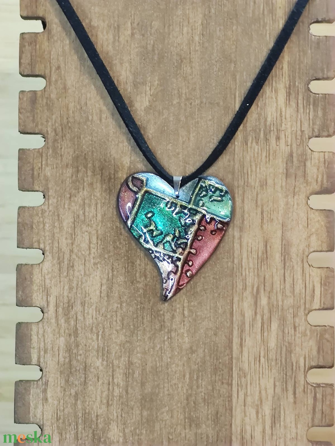Szívörvény � kézzel készült nyaklánc süthető gyurmából - ékszer - nyaklánc - medálos nyaklánc - Meska.hu