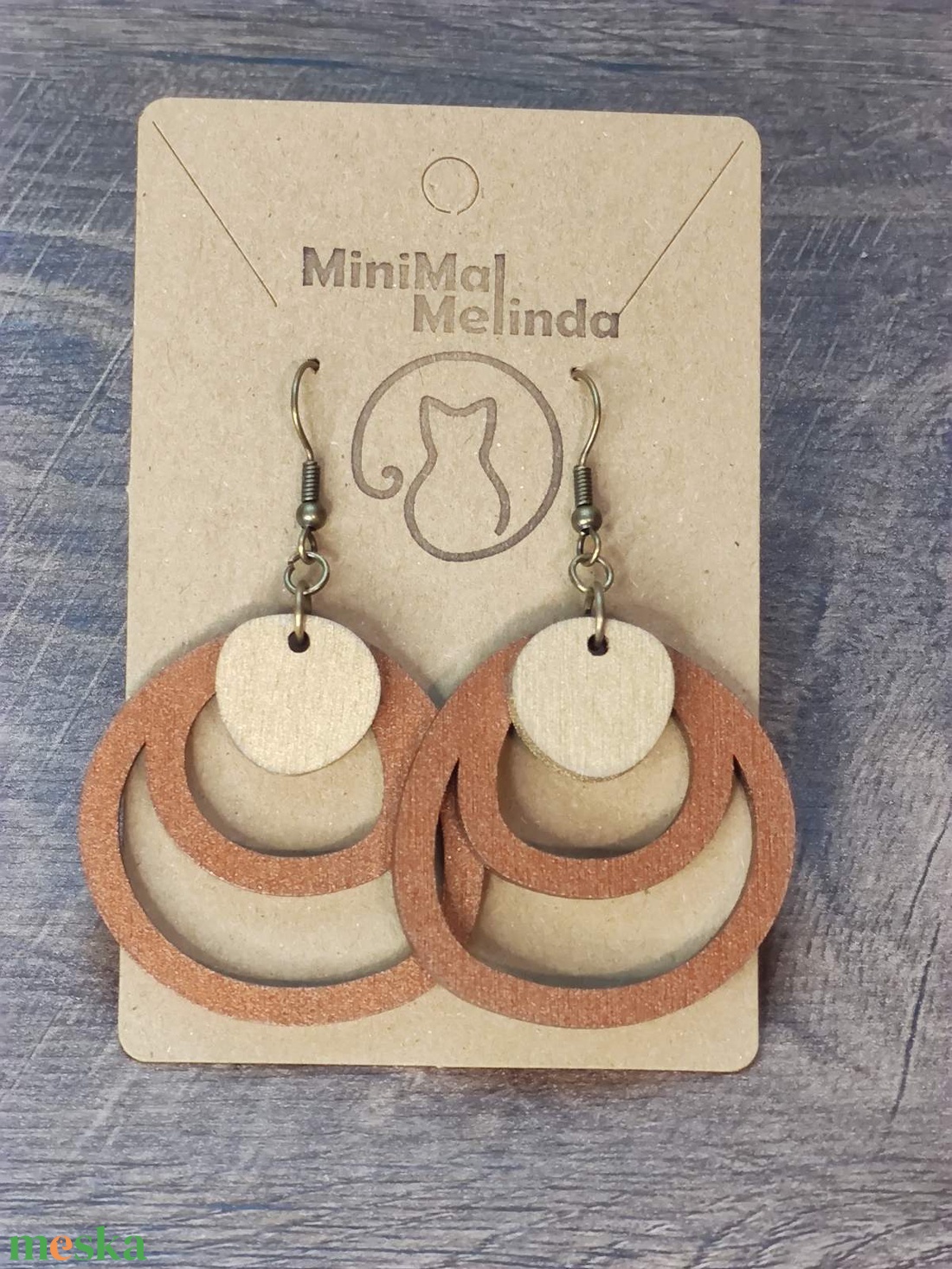 Kétszínű fa fülbevaló - réz+arany - ékszer - fülbevaló - lógó fülbevaló - Meska.hu