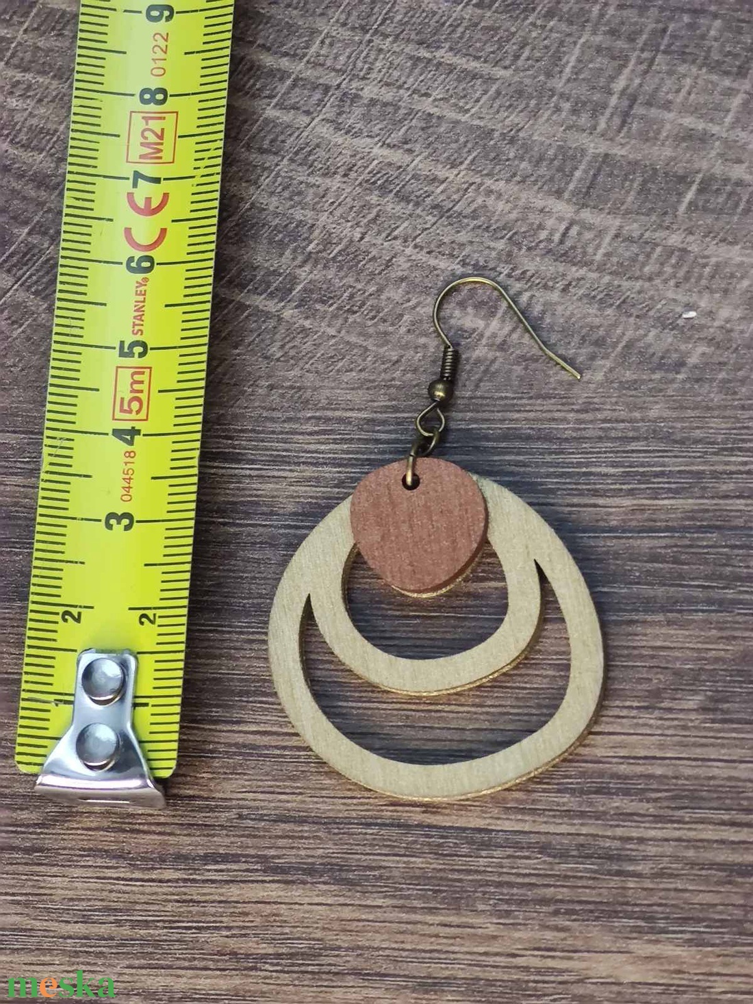 Kétszínű fa fülbevaló - arany+réz - ékszer - fülbevaló - lógó fülbevaló - Meska.hu