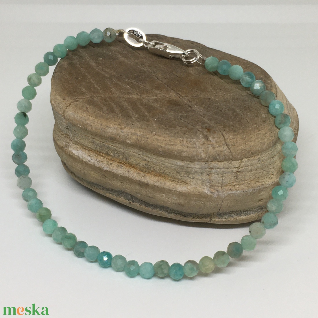 Larimar - Delfinkő minimál karkötő - ékszer - karkötő - gyöngyös karkötő - Meska.hu