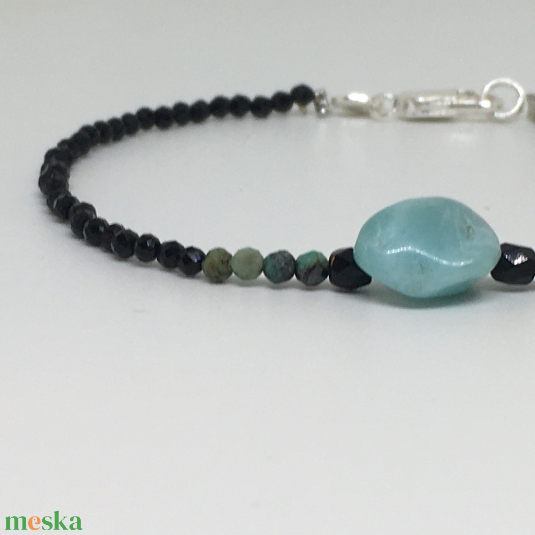 Larimar-Türkiz-Spinell minimál karkötő - ékszer - karkötő - gyöngyös karkötő - Meska.hu