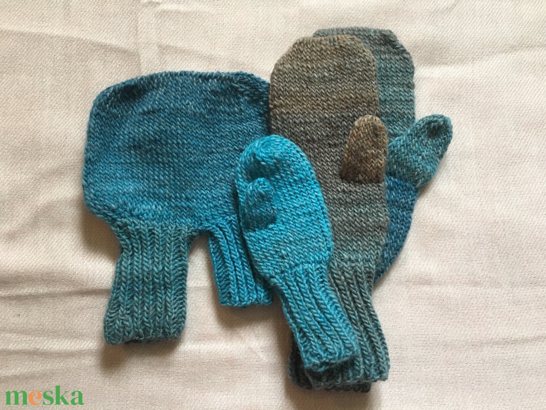 Családi páros kesztyű - ruha & divat - páros szett - női-férfi páros szett - Meska.hu