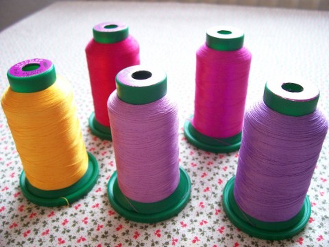 Gépi hímzőcérna csomag wiki001 részére - kellékek & szerszámok - hímzőfonal - hímzőfonal - Meska.hu