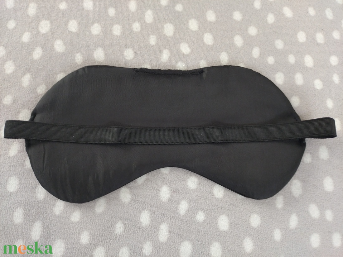 Fekete éjszaka-alvómaszk - szépségápolás - arcápolás - alvómaszk, szemmaszk - Meska.hu