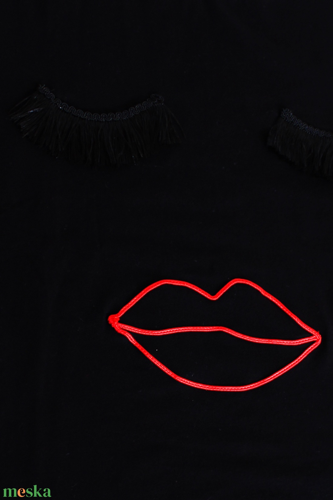 Női felső arc díszítéssel - ruha & divat - női ruha - póló, felső - Meska.hu