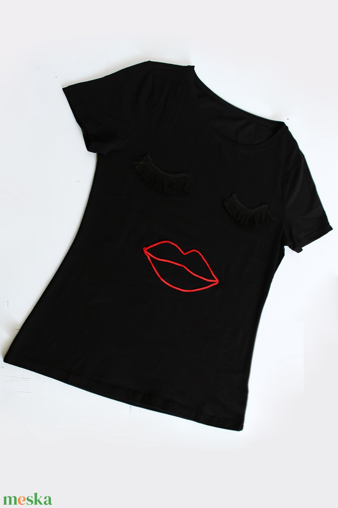 Női felső arc díszítéssel - ruha & divat - női ruha - póló, felső - Meska.hu