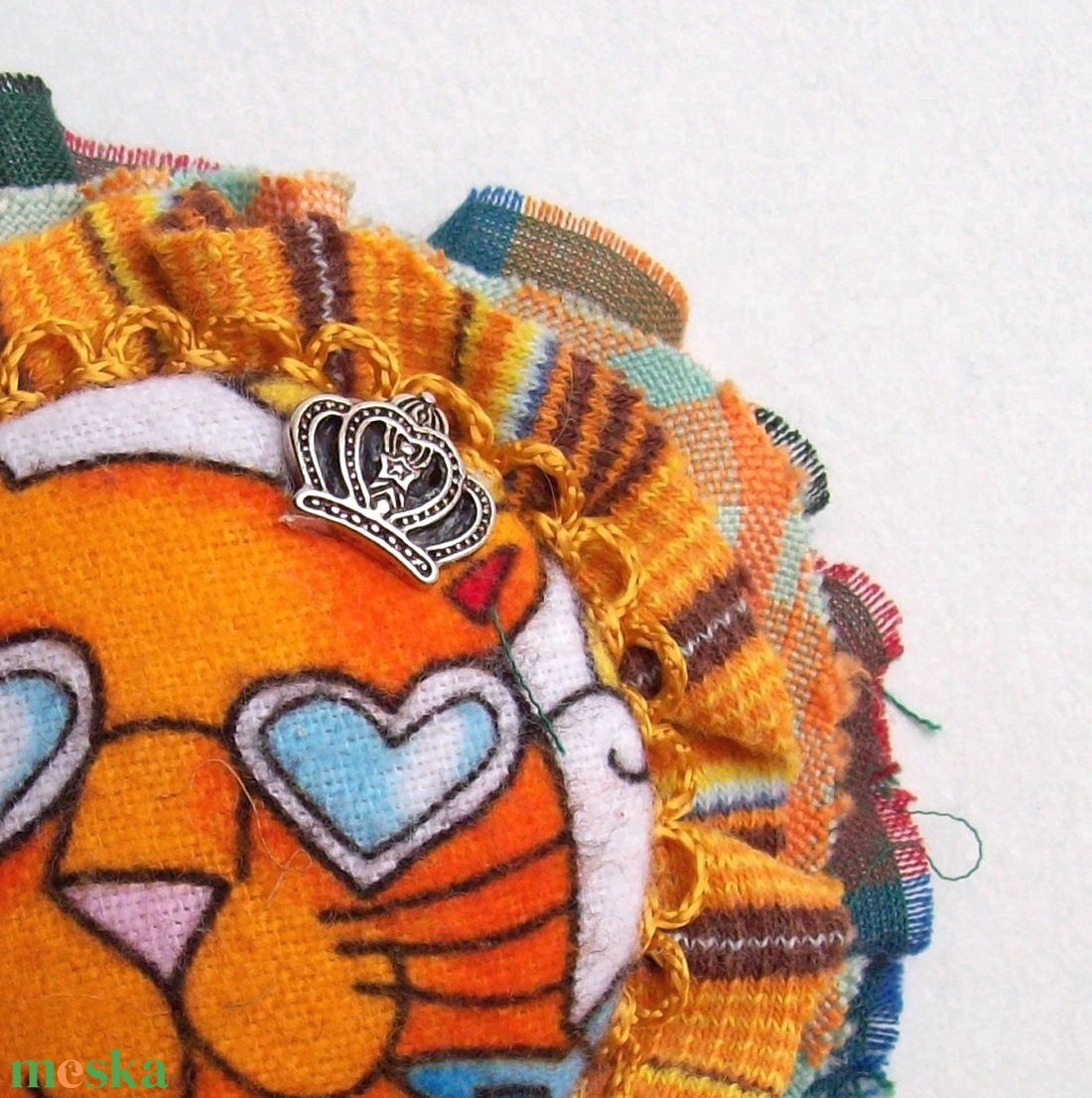 Szemüveges cicás kitűző - ékszer - kitűző és bross - kitűző - Meska.hu Szemüveges cicás kitűző - ékszer - kitűző és bross - kitűző - Meska.hu