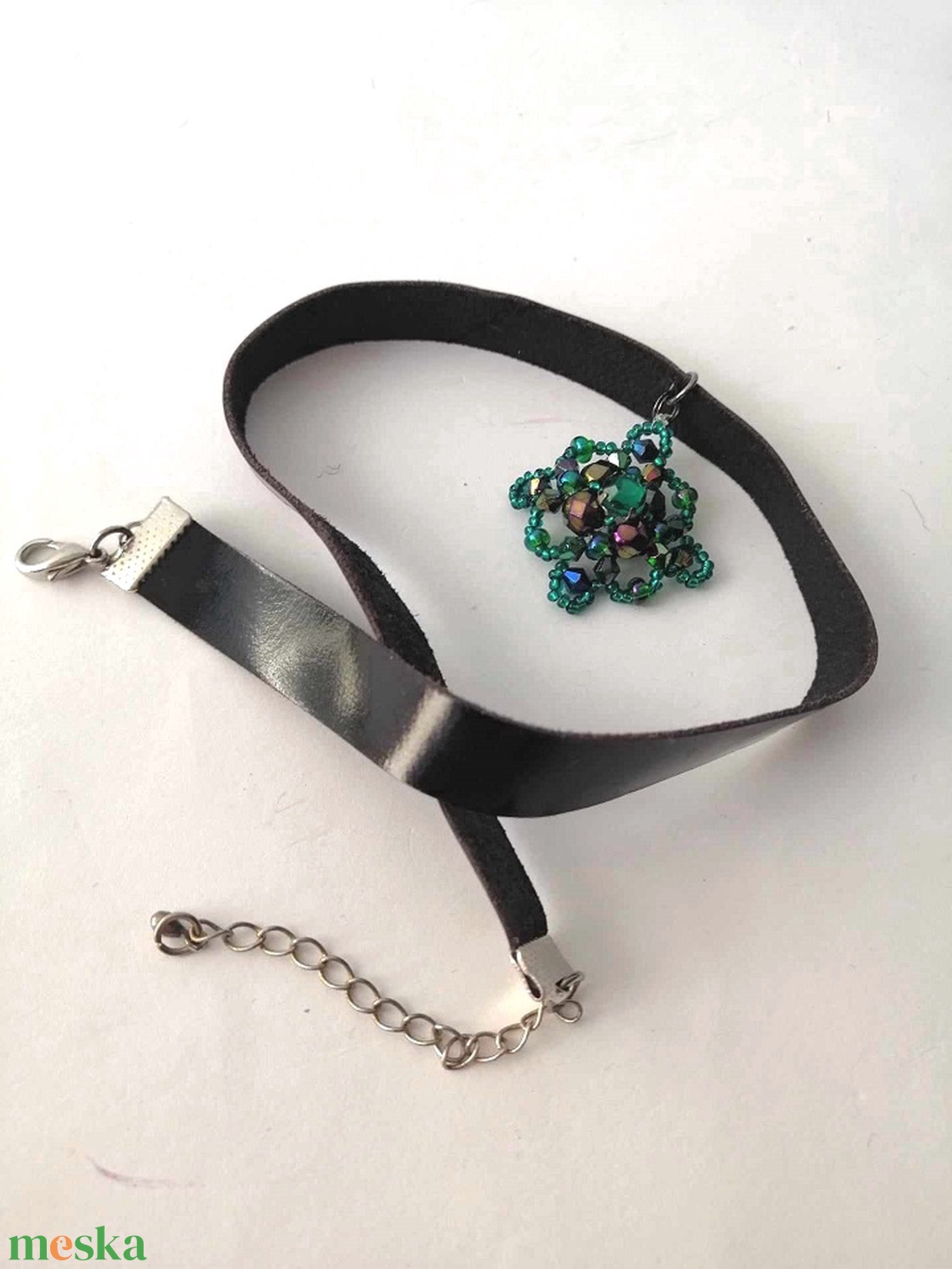 Zöld gyöngyös choker - ékszer - nyaklánc - medálos nyaklánc - Meska.hu Zöld gyöngyös choker - ékszer - nyaklánc - medálos nyaklánc - Meska.hu