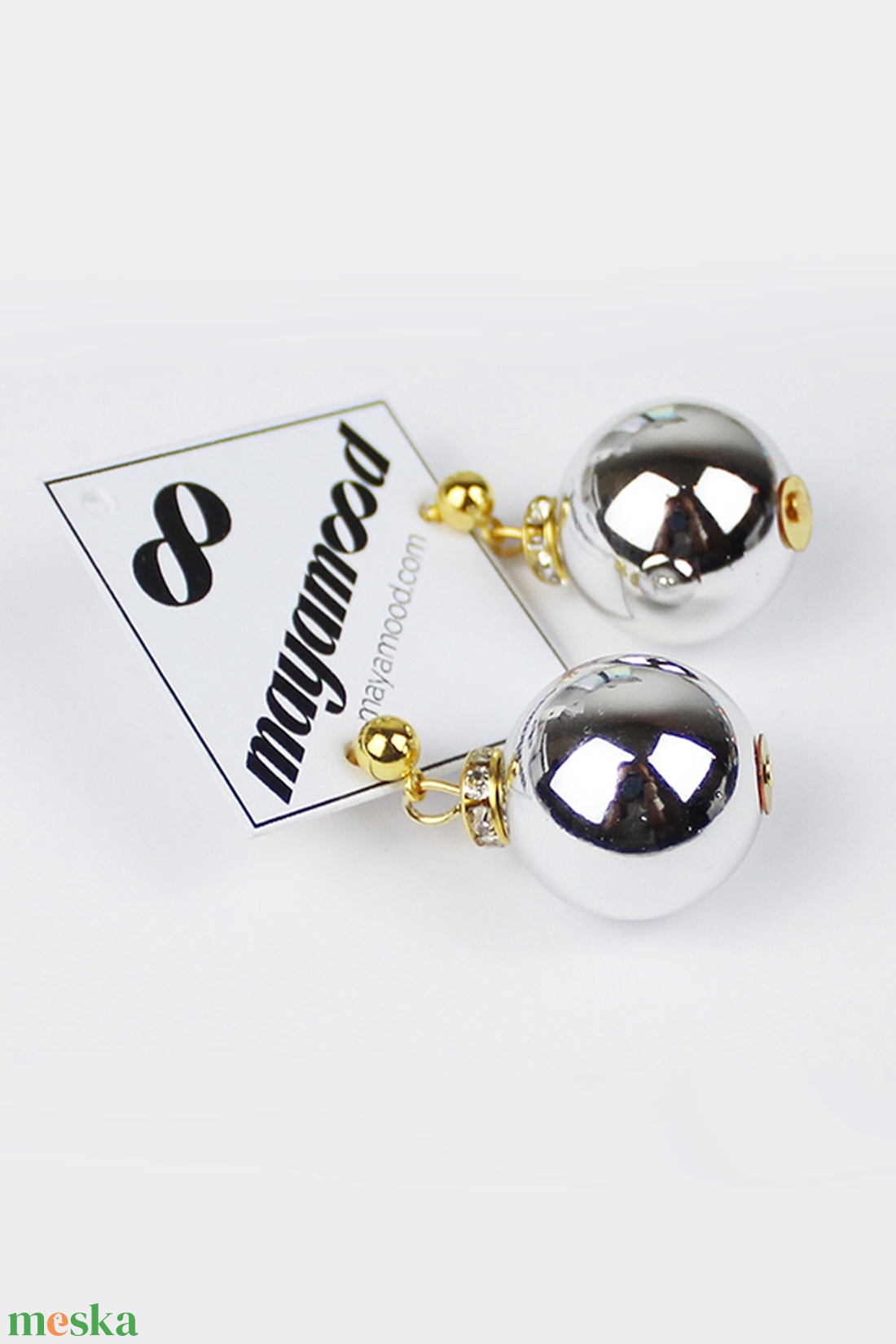 Karácsonyi ezüst gömb fülbevaló - ékszer - fülbevaló - lógós kerek fülbevaló - Meska.hu Karácsonyi ezüst gömb fülbevaló - ékszer - fülbevaló - lógós kerek fülbevaló - Meska.hu