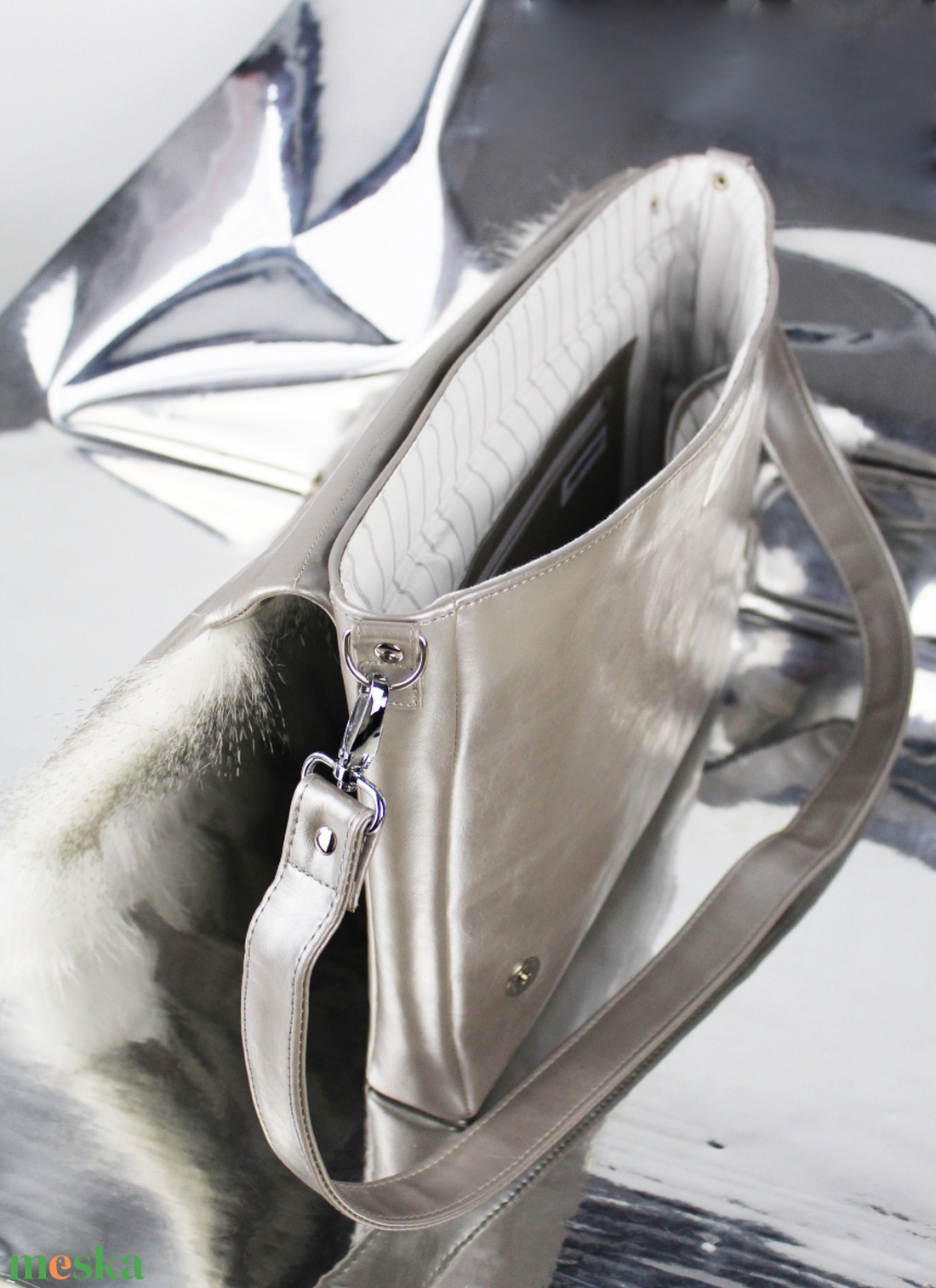 WINTERFOREST női műszőrme táska - táska & tok - kézitáska & válltáska - kézitáska - Meska.hu