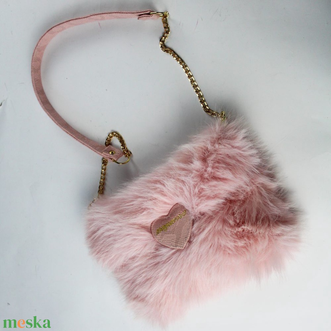 LOVE műszőrme táska - táska & tok - kézitáska & válltáska - alkalmi táska - Meska.hu