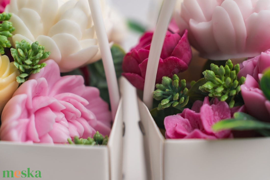 Pici Táskafüles virágbox - otthon & életmód - dekoráció - asztal és polc dekoráció - asztaldísz - Meska.hu