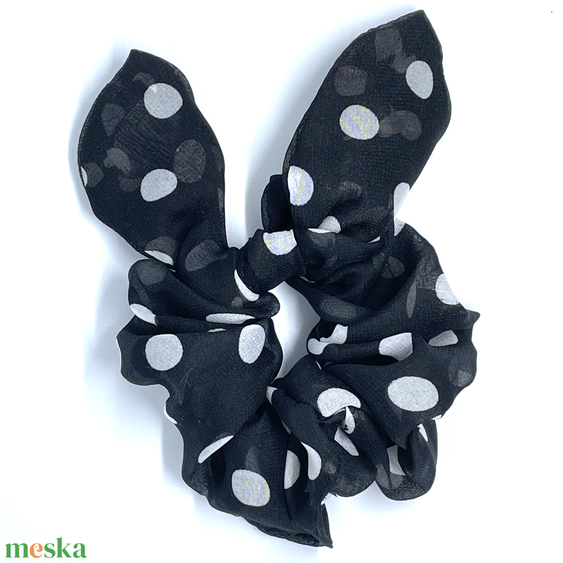 Textil scrunchie hajgumi, M nyuszifüles - fekete pöttyös - ruha & divat - hajdísz & hajcsat - hajgumi - Meska.hu Textil scrunchie hajgumi, M nyuszifüles - fekete pöttyös - ruha & divat - hajdísz & hajcsat - hajgumi - Meska.hu