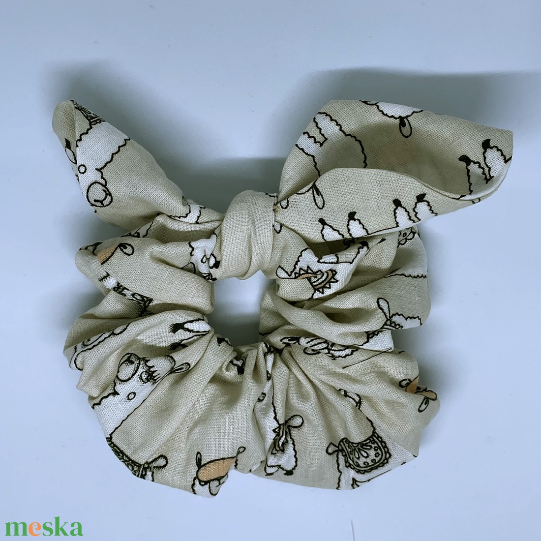 textil scrunchie hajgumi, M nyuszifüles - Lámás - ruha & divat - hajdísz & hajcsat - hajgumi - Meska.hu textil scrunchie hajgumi, M nyuszifüles - Lámás - ruha & divat - hajdísz & hajcsat - hajgumi - Meska.hu