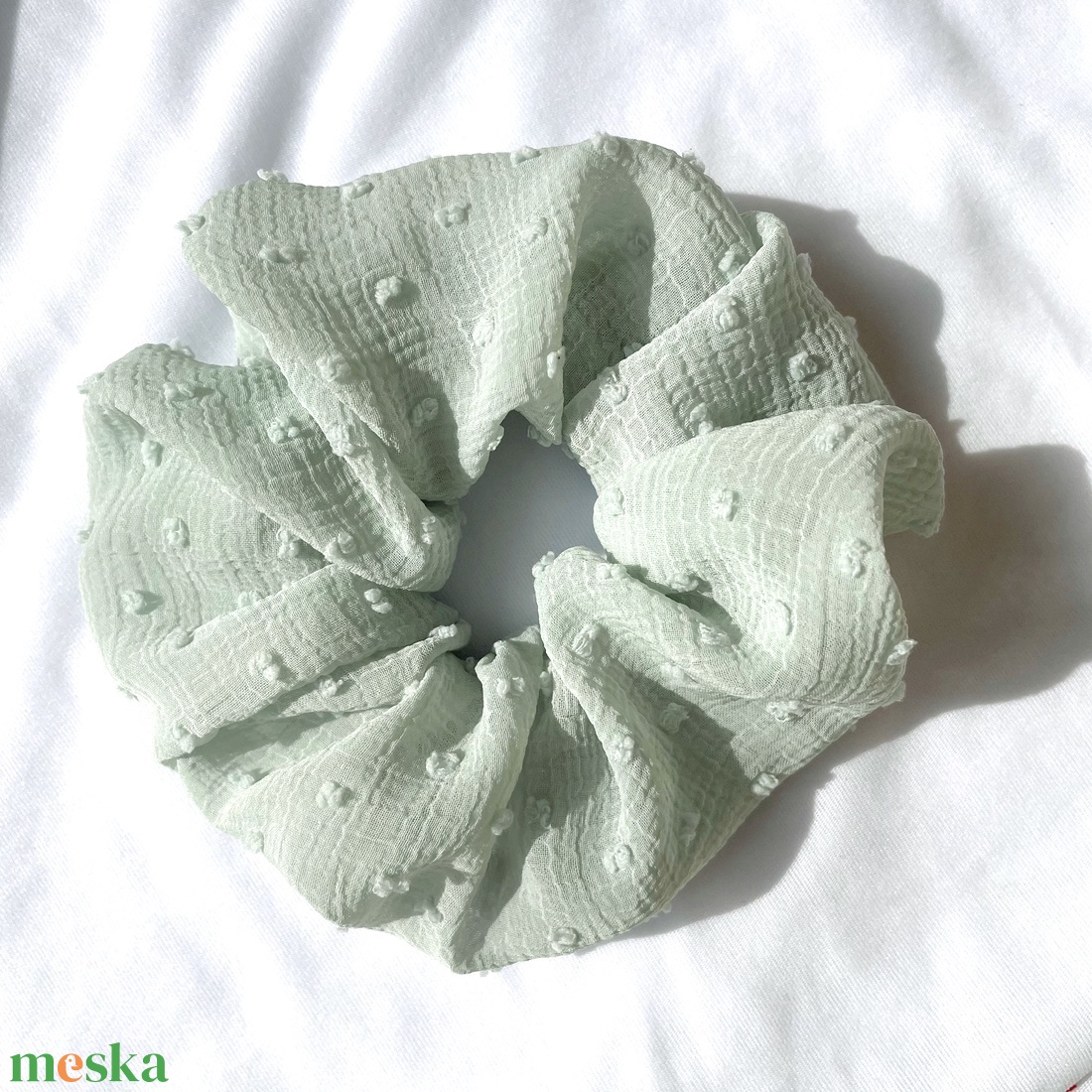 Textil scrunchie hajgumi, M - zöld pöttyös - ruha & divat - hajdísz & hajcsat - hajgumi - Meska.hu Textil scrunchie hajgumi, M - zöld pöttyös - ruha & divat - hajdísz & hajcsat - hajgumi - Meska.hu