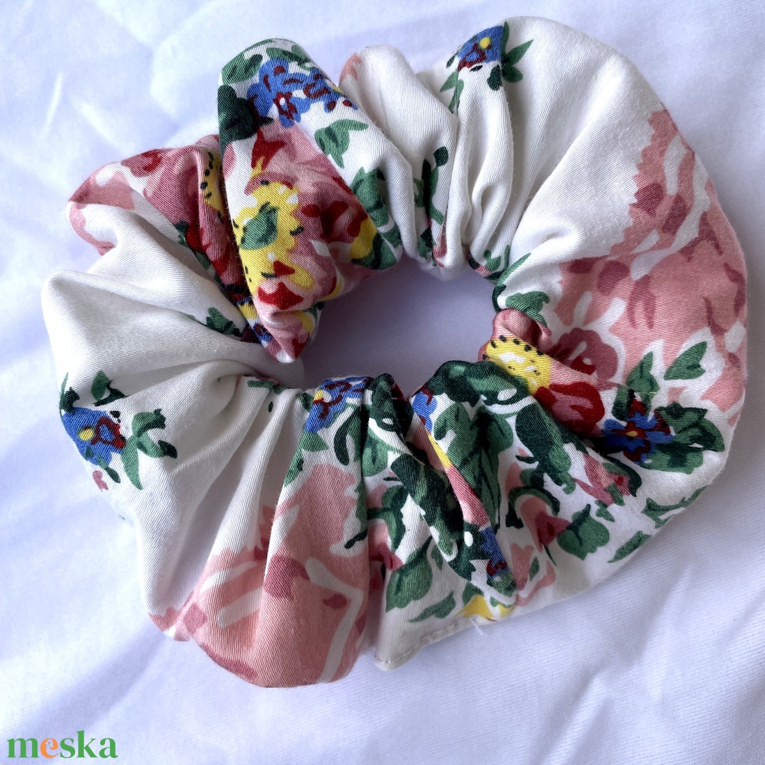 textil scrunchie hajgumi, M - vintage virág - ruha & divat - hajdísz & hajcsat - hajgumi - Meska.hu textil scrunchie hajgumi, M - vintage virág - ruha & divat - hajdísz & hajcsat - hajgumi - Meska.hu
