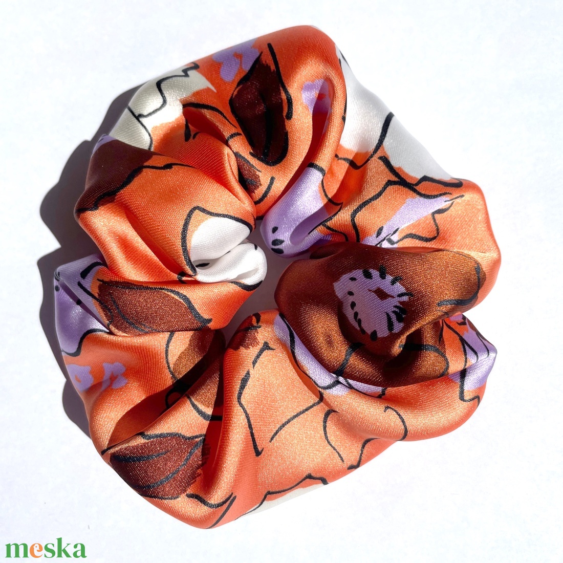 Selyem scrunchie hajgumi, M - narancs-lila virágos - ruha & divat - hajdísz & hajcsat - hajgumi - Meska.hu Selyem scrunchie hajgumi, M - narancs-lila virágos - ruha & divat - hajdísz & hajcsat - hajgumi - Meska.hu
