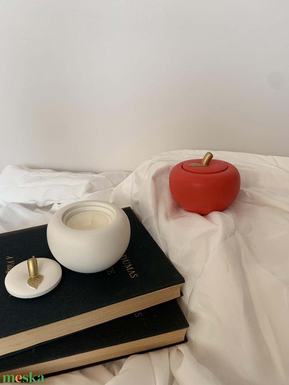 Almáspite- repceviasz illatgyertya, alma formájú ásványgyanta tartóban - otthon & életmód - gyertya, illat, aroma - gyertya - Meska.hu Almáspite- repceviasz illatgyertya, alma formájú ásványgyanta tartóban - otthon & életmód - gyertya, illat, aroma - gyertya - Meska.hu