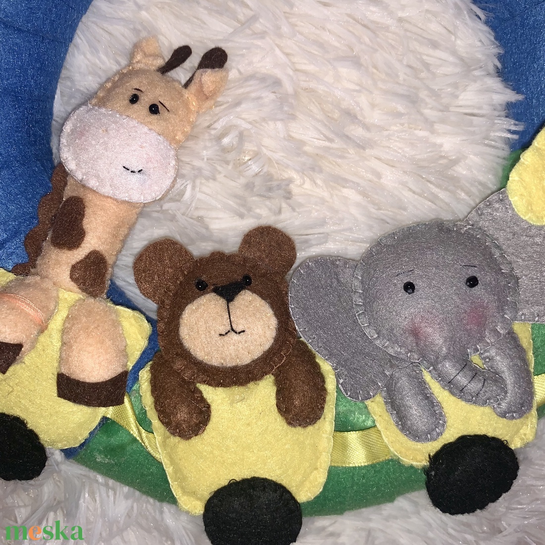 Vonaton utazó állatkák gyerek névtábla, ajtódísz,falidísz - otthon & életmód - babaszoba, gyerekszoba - gyerek névtábla - Meska.hu