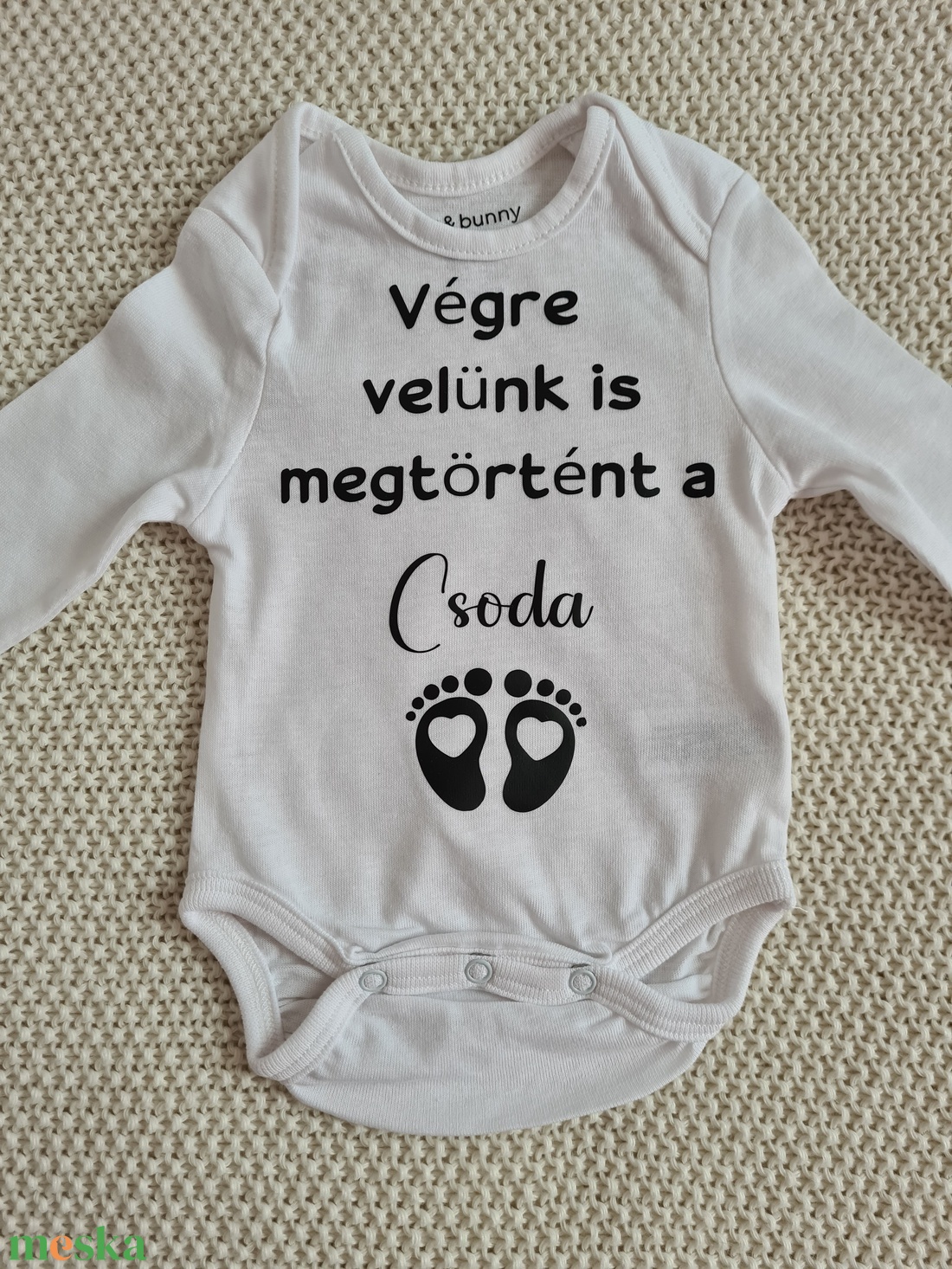Baba bejelentő body (Végre velünk is megtörtént a csoda) - ruha & divat - babaruha & gyerekruha - body - Meska.hu Baba bejelentő body (Végre velünk is megtörtént a csoda) - ruha & divat - babaruha & gyerekruha - body - Meska.hu