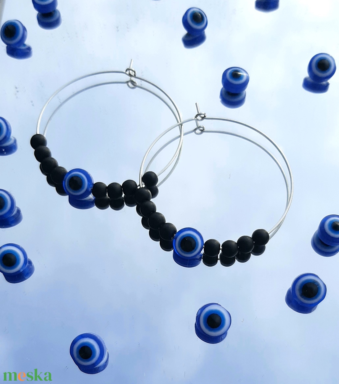 Evil eye ördög szem motívum gyöngyös, matt fekete gyöngyös ezüst színű karika fülbevaló - ékszer - fülbevaló - karika fülbevaló - Meska.hu Evil eye ördög szem motívum gyöngyös, matt fekete gyöngyös ezüst színű karika fülbevaló - ékszer - fülbevaló - karika fülbevaló - Meska.hu