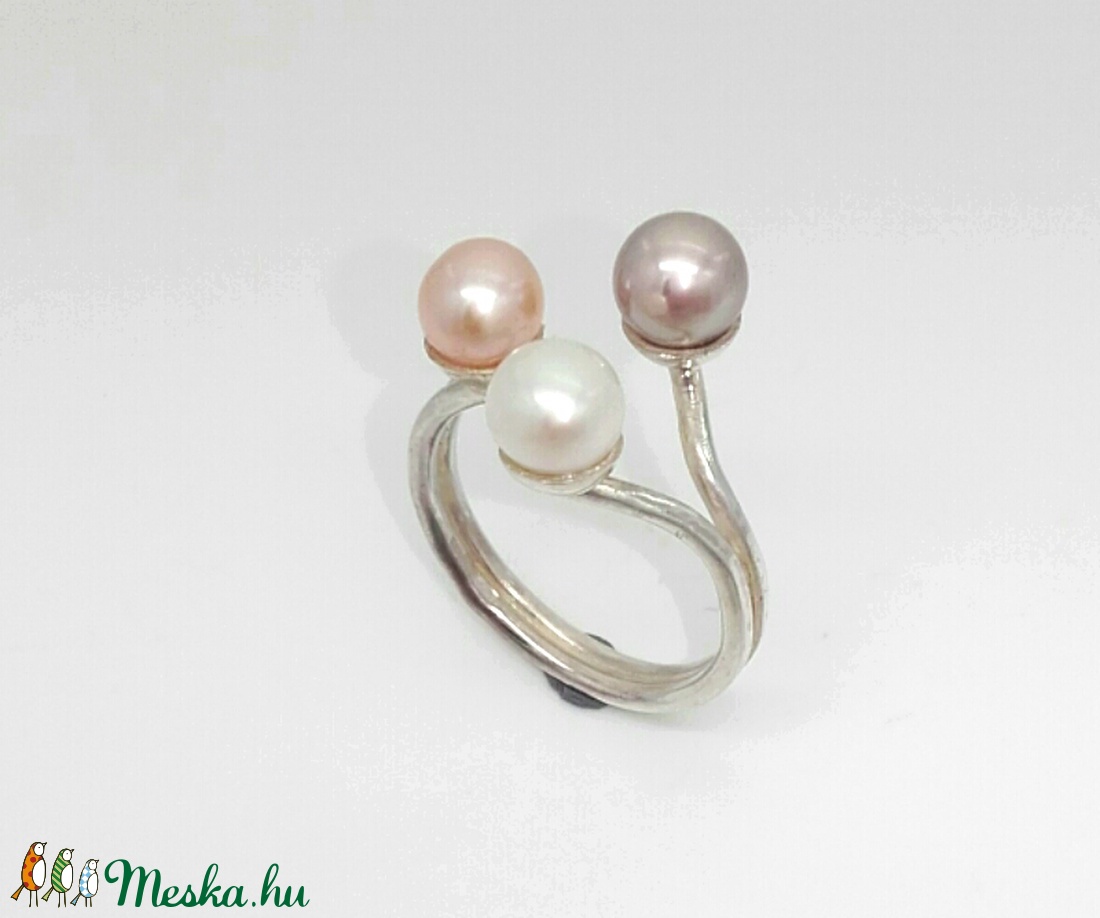 Gyöngyözön gyűrű  - ékszer - gyűrű - gyöngyös gyűrű - Meska.hu