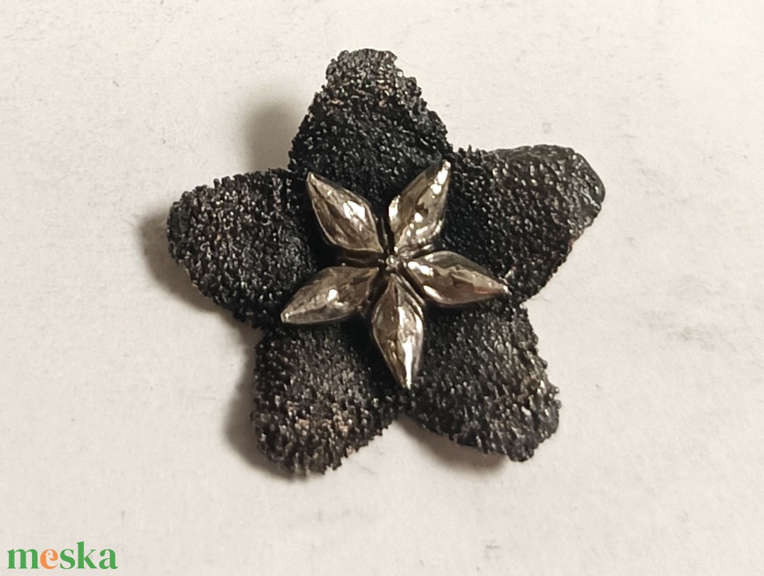 Viaszvirág gyűrű - ékszer - gyűrű - figurális gyűrű - Meska.hu